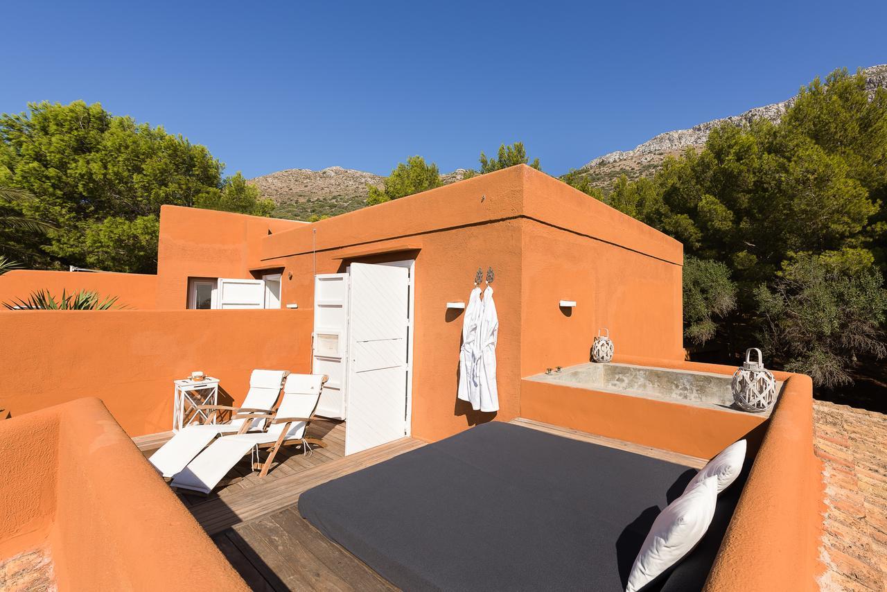 Dimora Dell'Olivastro Bed & Breakfast Фавиняна Екстериор снимка